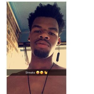 Meet your Posher, Eli